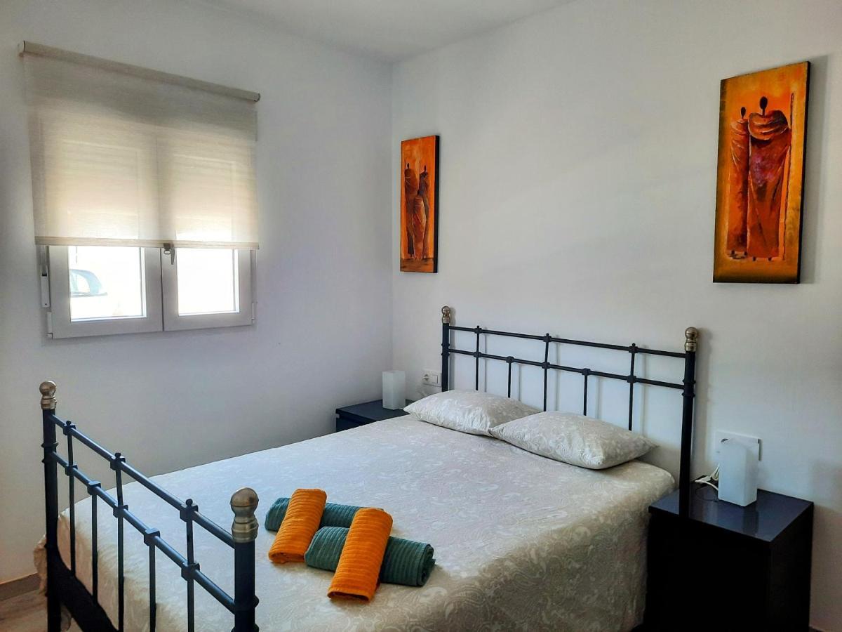 Parisito Sancti Petri Villa Chiclana de la Frontera Buitenkant foto